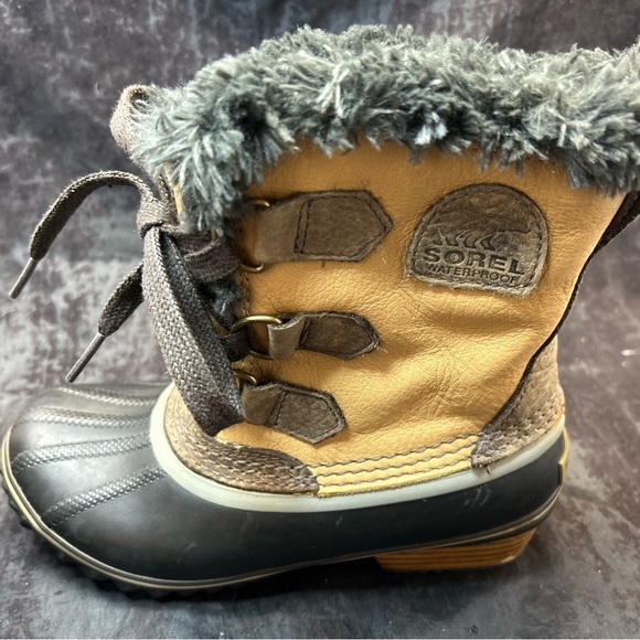 Sorel Leather Duck Boots Waterproof NL1890-160 Womens Size 5.5 / EXCELLENT - Picture 10 of 12